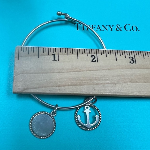 🔴Authentic TIFFANY & CO 2 Charms Bangle / Bracelet 🔴❤️ - Picture 10 of 10